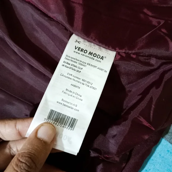 preloved Vero Moda Bib Jacket (Final Price) - Picture 13 of 14